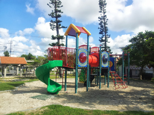 新栄公園の遊具
